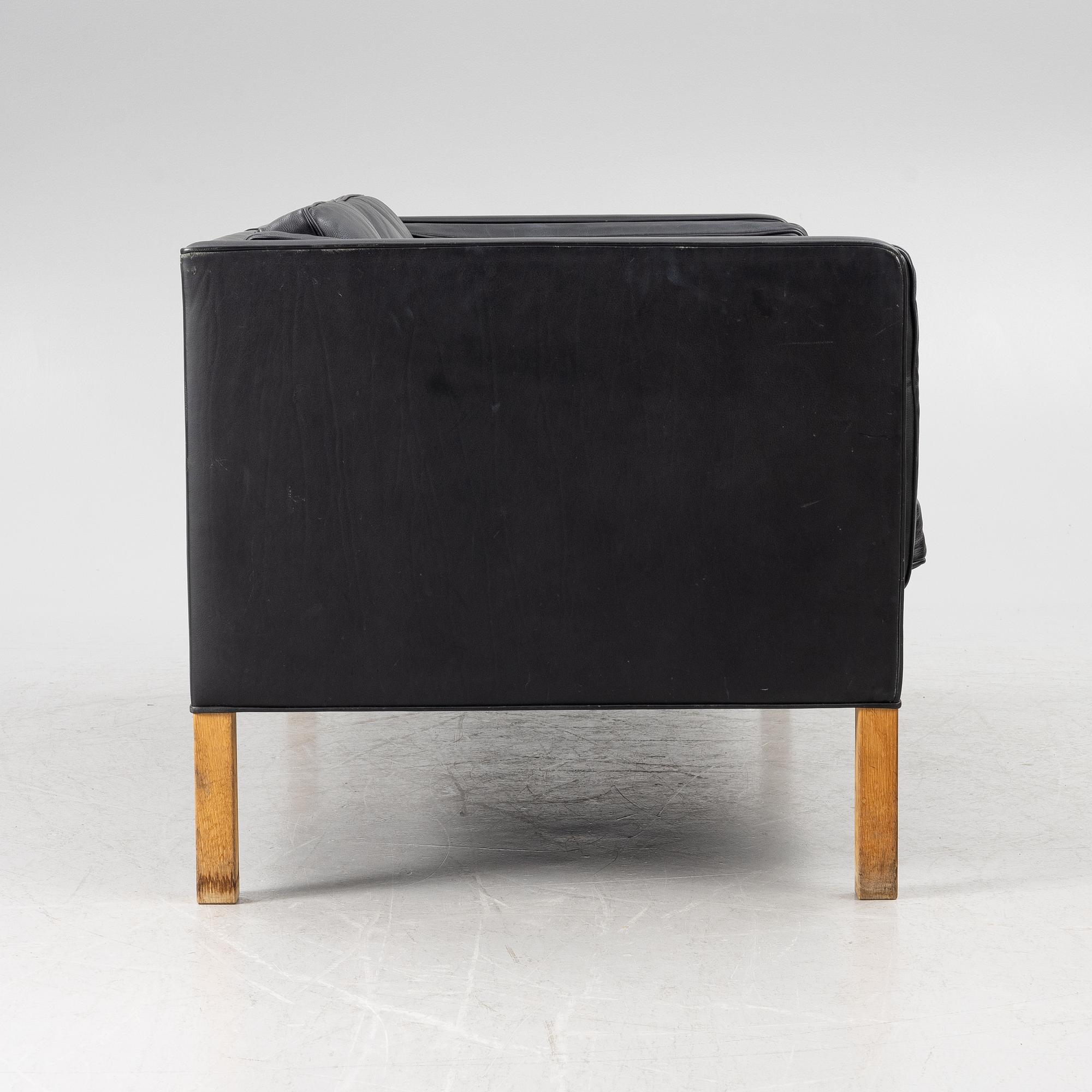 Børge Mogensen, sofa, model 2332-88, Fredericia Furniture, Denmark.