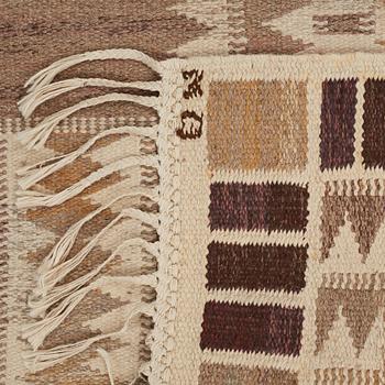 Barbro Nilsson, MATTA, "Salerno grå" ("Kristianstad"), rölakan, ca 261 x 206,5 cm, signerad AB MMF BN.