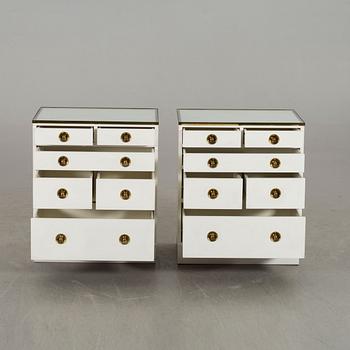 A pair of second half of the 20th century chest of drawers / bed side tables.