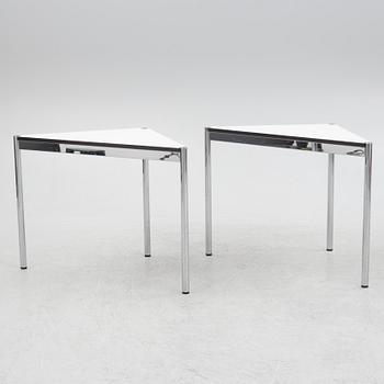 USM Haller, a pair of side tables.