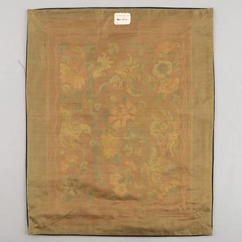 A group of five Chinese silk textiles, late Qing dynasty / first part of the 20th century.
