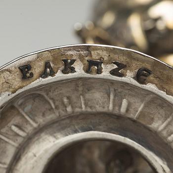 A Danzig 17th century silver-gilt grape cup, mark of Johann Gottfried Holl, Danzig (1678-1700).