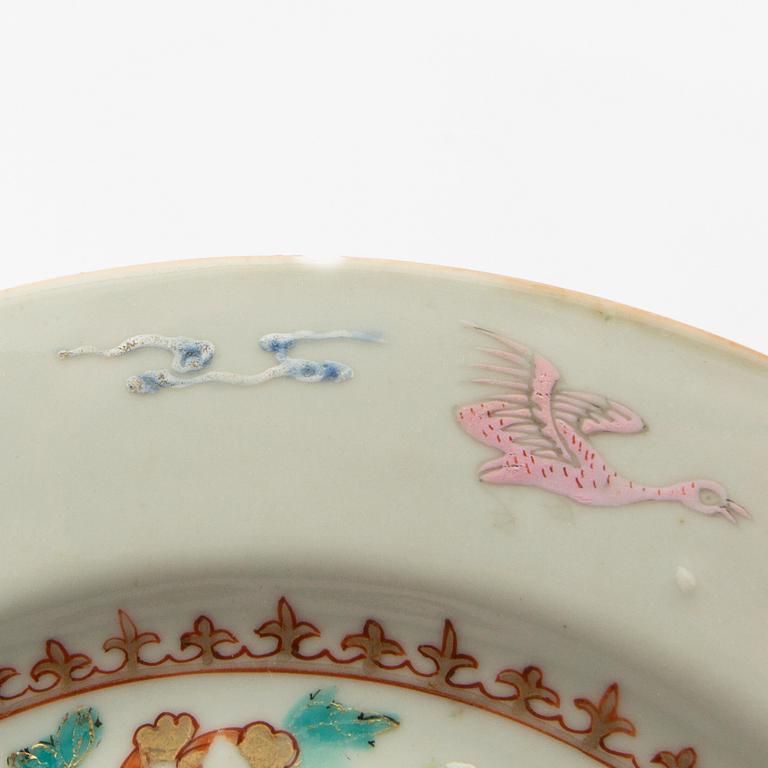 Plates, 5 pcs. China, Qianlong period (1736-95), porcelain.