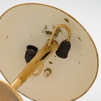 Paavo Tynell, A mid-20th century '5061' table lamp for Idman Finland.