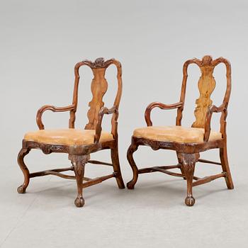 KARMSTOLAR, ett par England, 1700-tal.