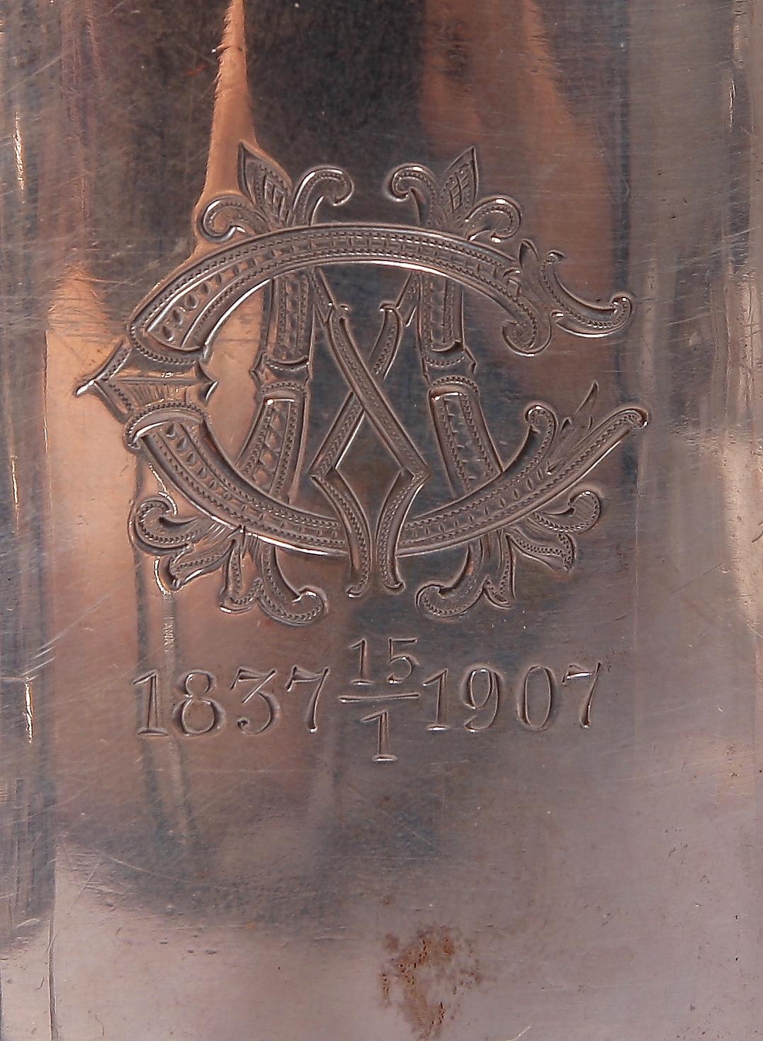 KAFFE- OCH TESERVIS, 4 delar, silver, gustaviansk stil, CG Hallberg, Stockholm, 1906. Totalvikt 2470 gram.