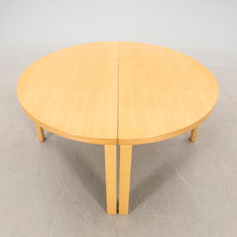 Alvar Aalto, dining table model no. 96 and 82 for Artek Finland, late 20th century/early 21st century.