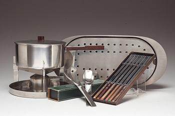 FONDUESET, 10 delar. Rostfritt stål, "Cylinda-Line", Arne Jacobsen, Stelton, Danmark, 1900-tal.