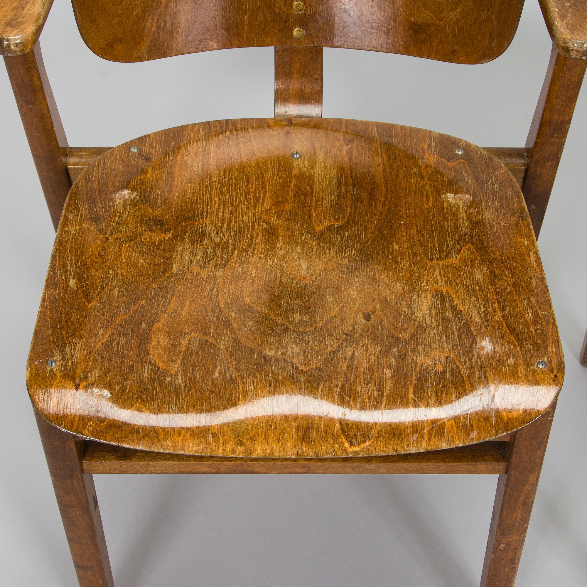 Ilmari Tapiovaara, tuoleja 4 kpl, "Domus", Keravan Puuteollisuus, 1900-luvun puoliväli.