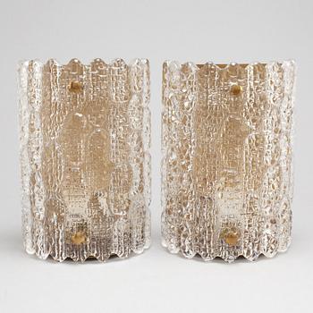 A PAIR OF WALL LAMPS BY CARL FAGERLUND FOR ORREFORS.