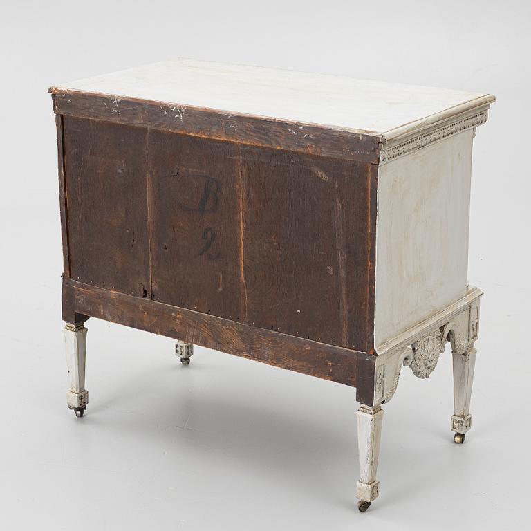 Chest of drawers, Louis XVI style, first half of the 20th century.