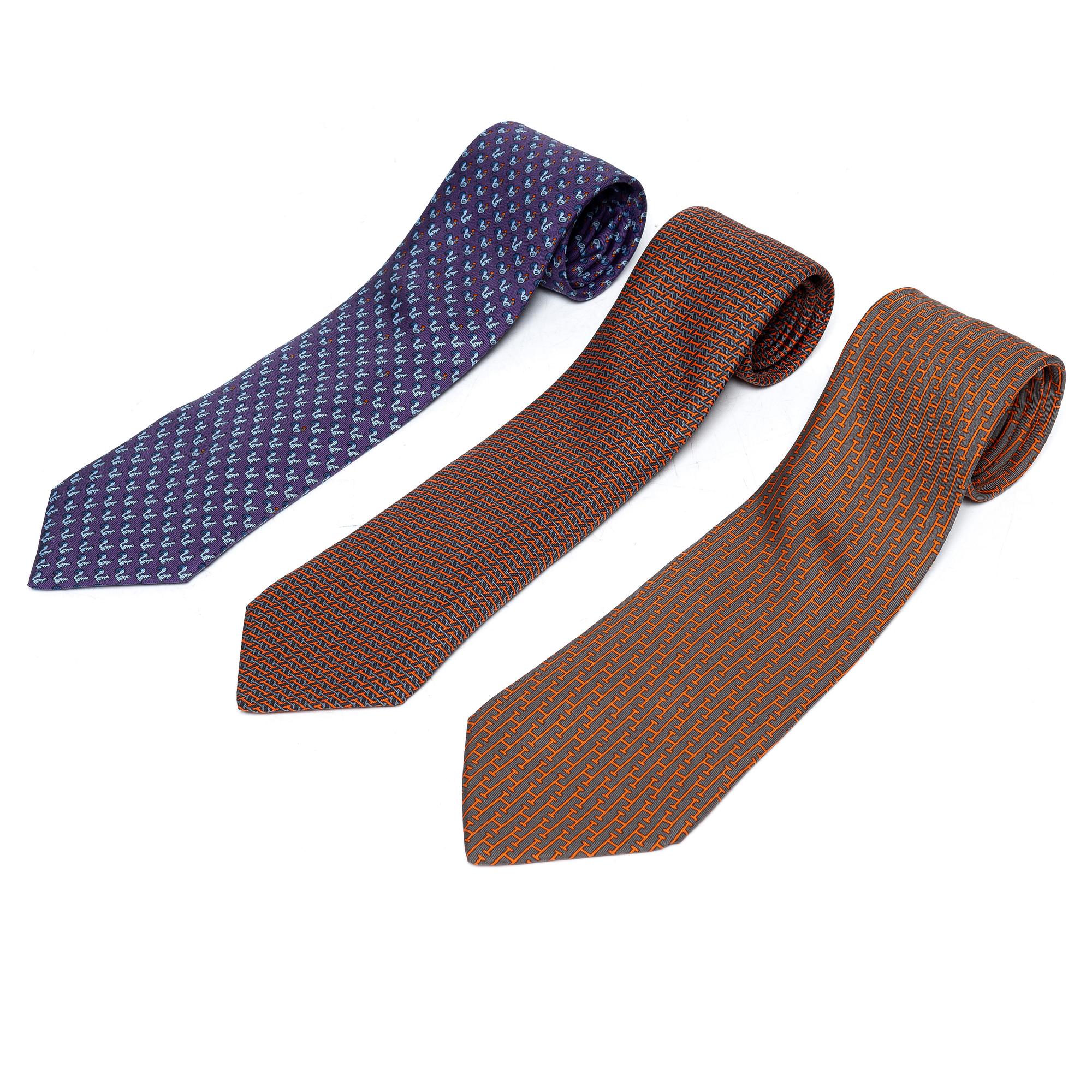Hermès, Ties, three pieces.