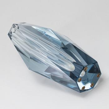 A glass vase by Strömbergshyttan.