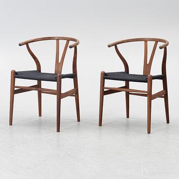 Hans J. Wegner, eight model CH 24 armchairs Carl Hansen & son.