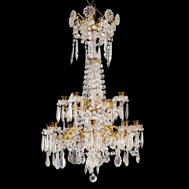 A SWEDISH CHANDELIERE, middel of the 19th century.