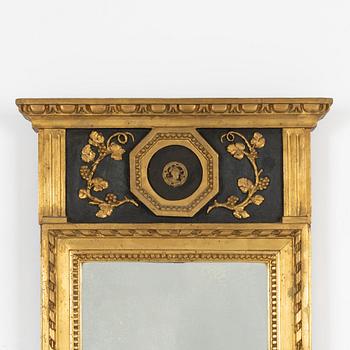 Mirror, Gustavian, late 18th century.