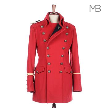 286. DOLCE & GABBANA, a red woolblend men's coat in military style. Size 48.