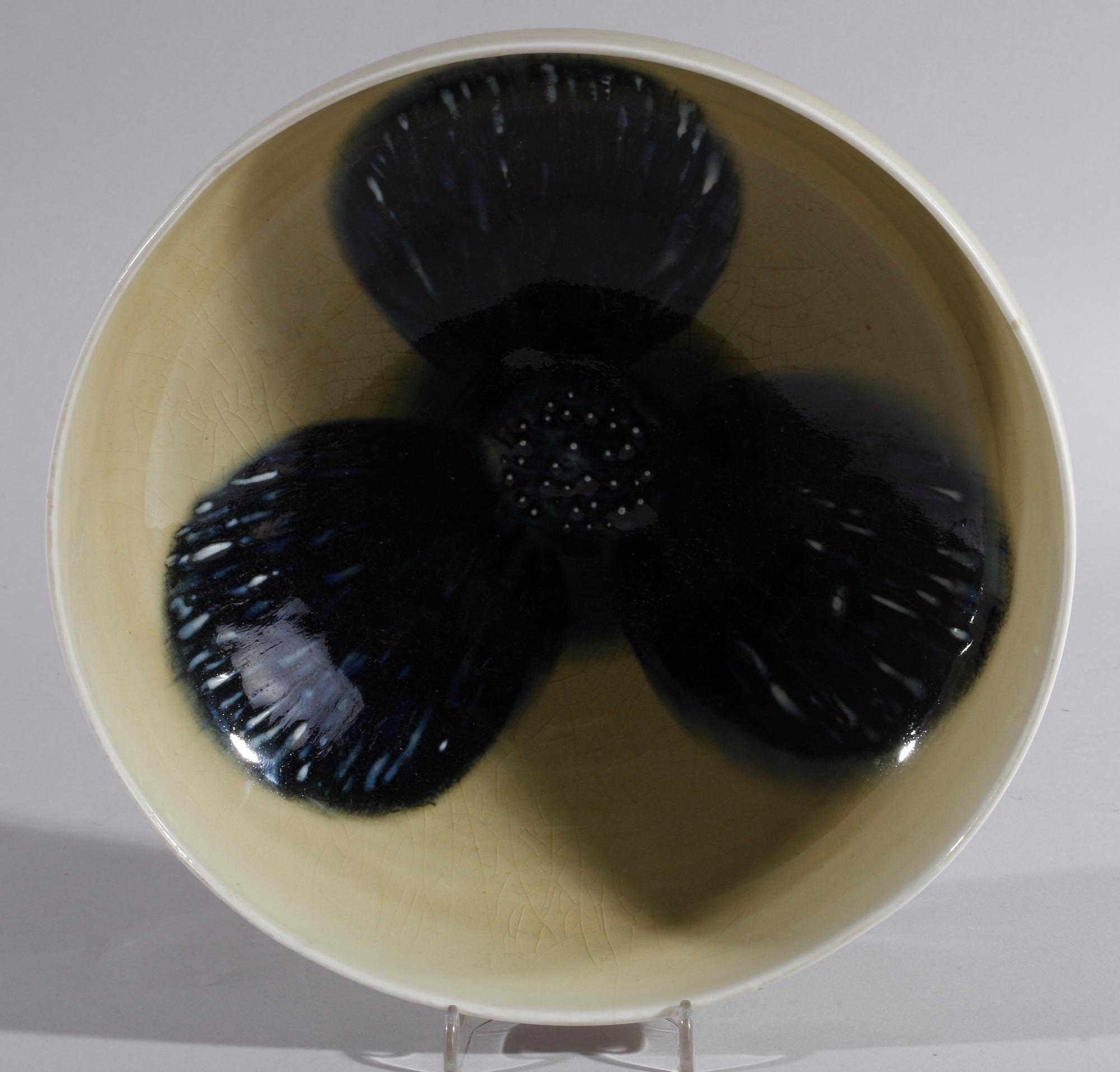 SKÅL, stengods. Sylvia Leuchovius, Rörstrand.