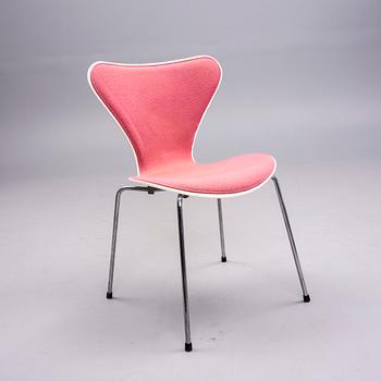 STOL, "Sjuan", Arne Jacobsen, Fritz Hansen, Danmark 1989.