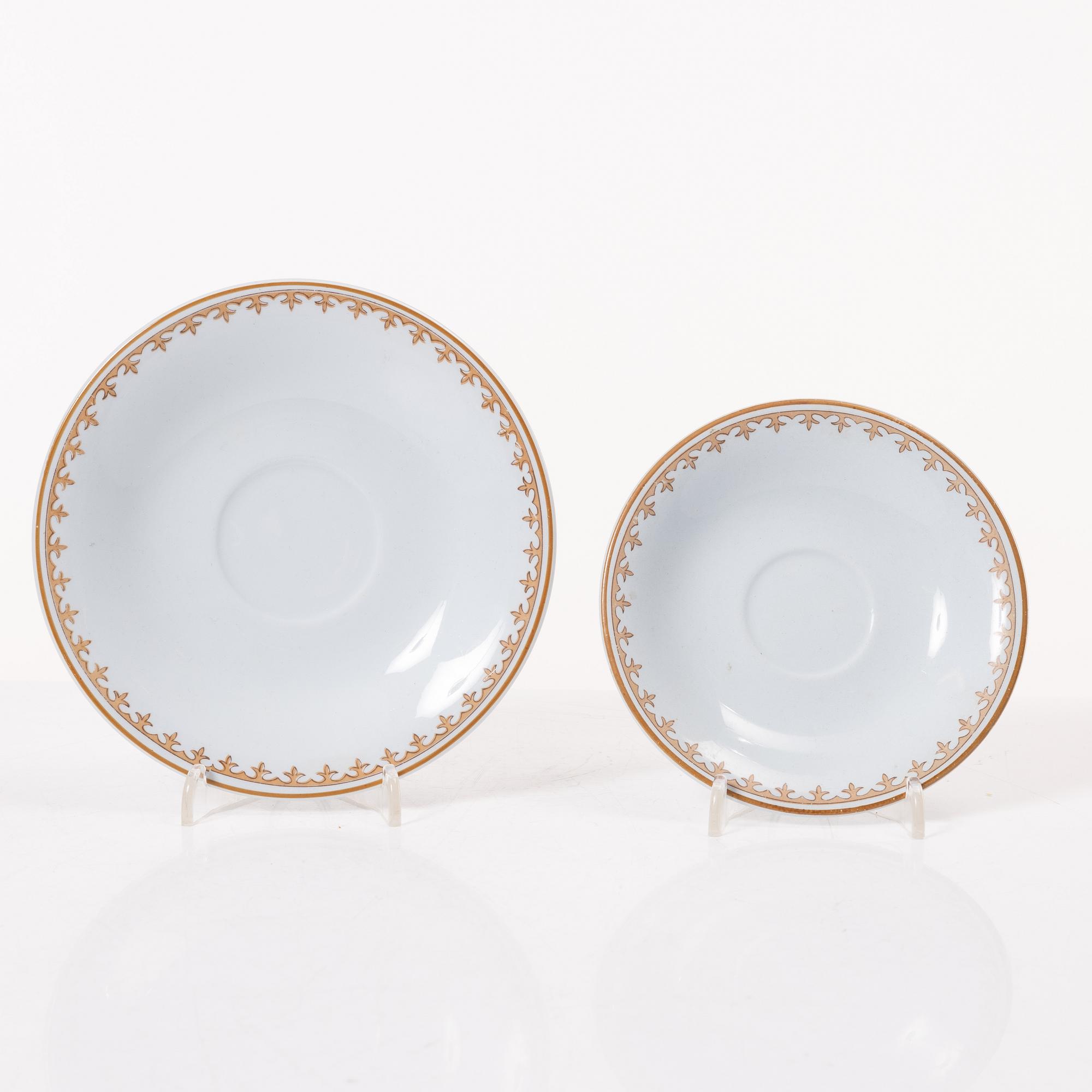 Kaffe- och teservis, 54 delar, "Lotus", Rörstrand, 1900-talets andra hälft.