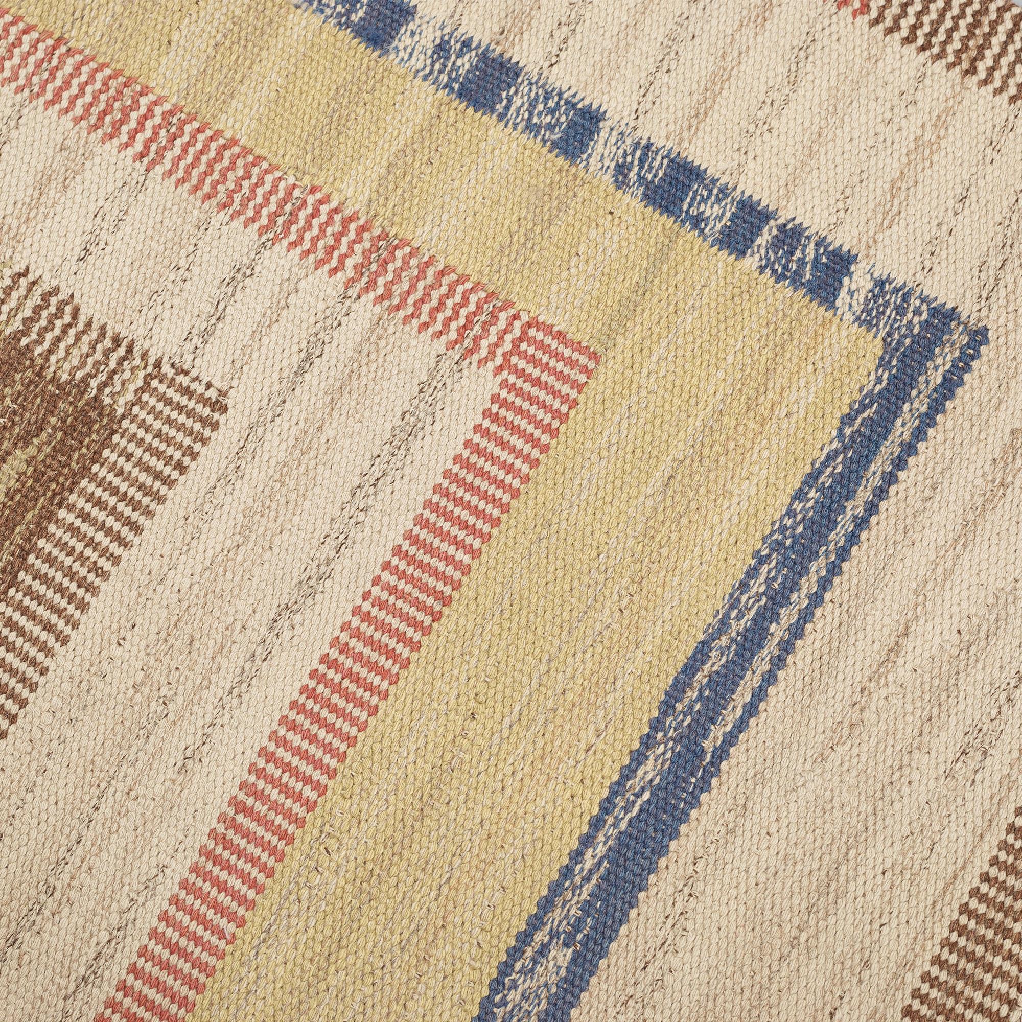 CARPET. "Ljusa bårdmattan". Flate weave. 220,5 x 126 cm. Signed MMF.