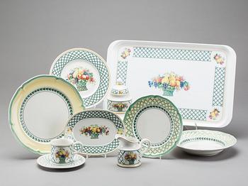 SERVISER, porslin, 24+14 delar, "French Garden Vienne" samt "Basket"Villeroy & Boch.