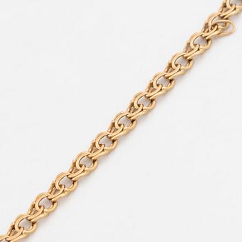 18K gold bracelet.