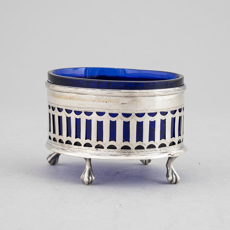 A Swedish 18th century silver and blue glass salt cellar, mark of Pehr Zethelius, Stockholm 1794.