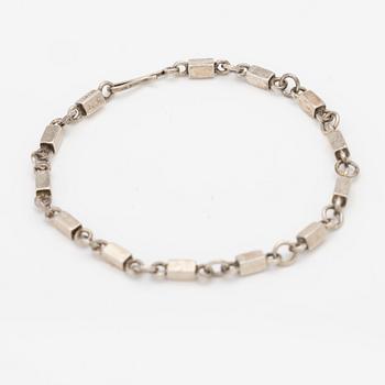 Wiwen Nilsson, Bracelet, sterling silver, Lund, 1945.