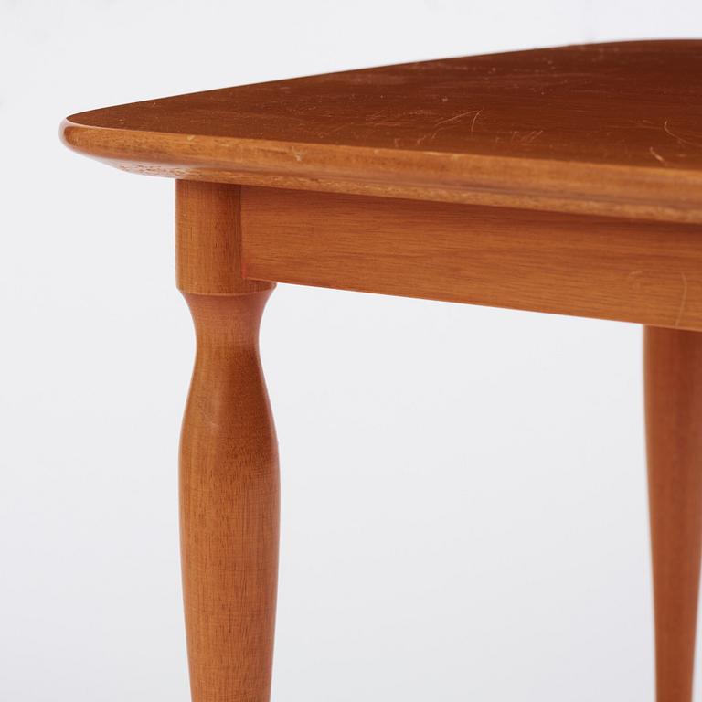 Josef Frank, a mahogany table, model "B 2142", Firma Svenskt Tenn, Sweden 1950s-60s.