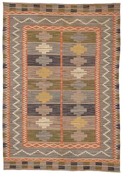 Märta Måås-Fjetterström, Matto, "Blå taggen", flat weave, ca 328-330,5 x 228-232 cm, signed MMF.