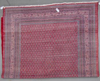 MATTA, orientalisk. Ca 314x229 cm.