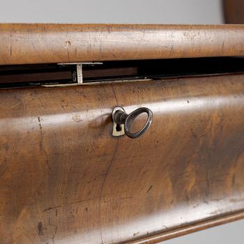 An Empire mahogany sewing table, First part of the 19th Century.