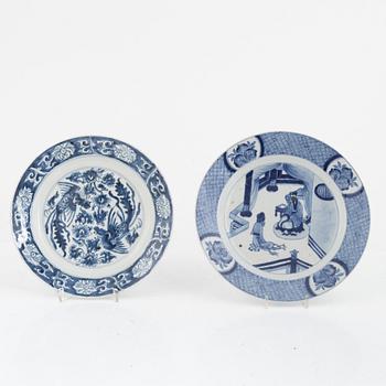 Two Chinese blue and white porcelain plates, Qing dynasty.