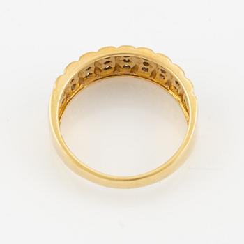 Ring, 18K gold with octagon-cut diamonds.