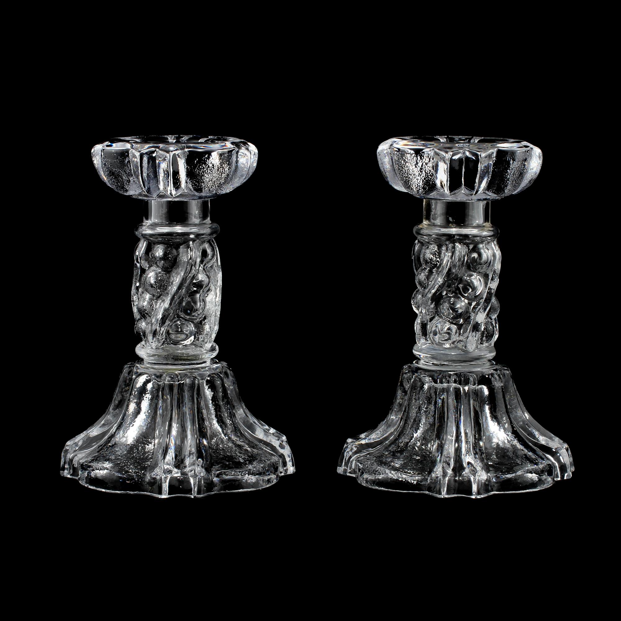 LJUSSTAKAR, ett par, glas, Lars Hellsten. 1900-talets andra hälft.