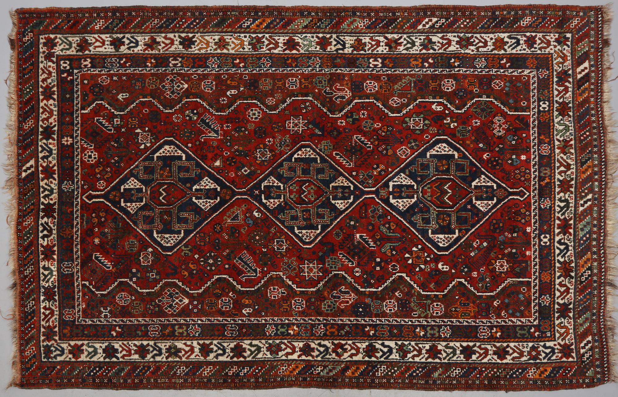 MATTA, Shiraz/Kashgai, old, 270 x 178 cm.