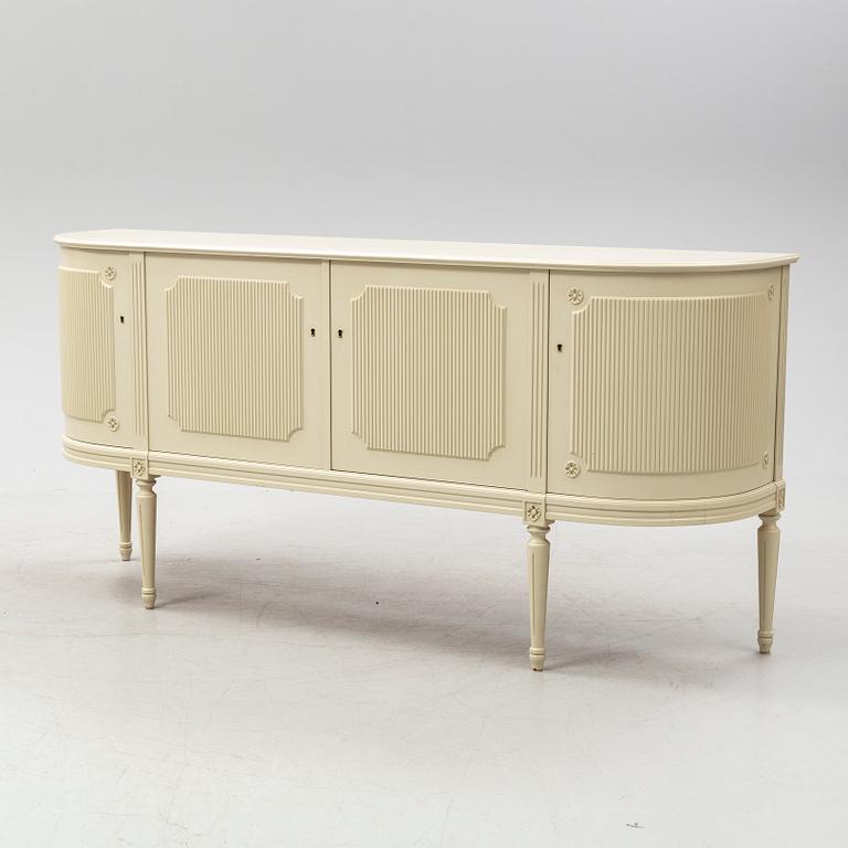 Sideboard, gustaviansk stil, City möbler AB, Tibro, 1900-talets mitt/andra hälft.