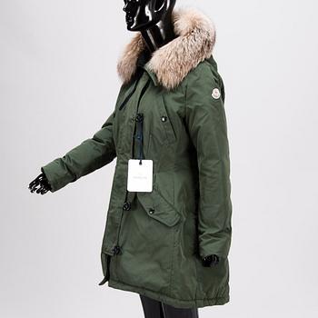 MONCLER Aredhel Parka in size 5.