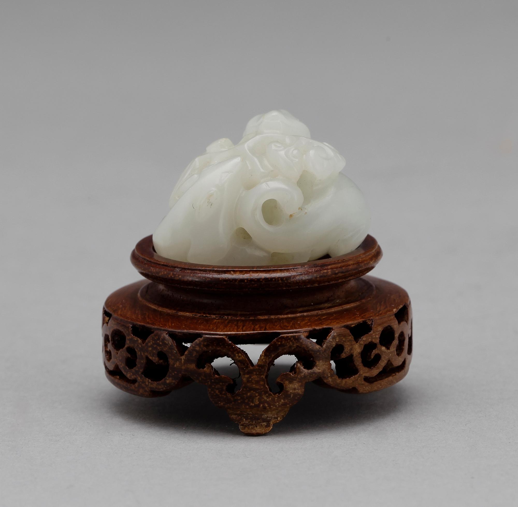 FIGURIN, jade, Kina, 1900-tal.