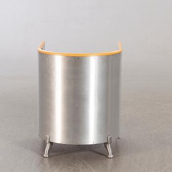 Mats Theselius, fåtölj, "Aluminium", Källemo, formgiven 1990.