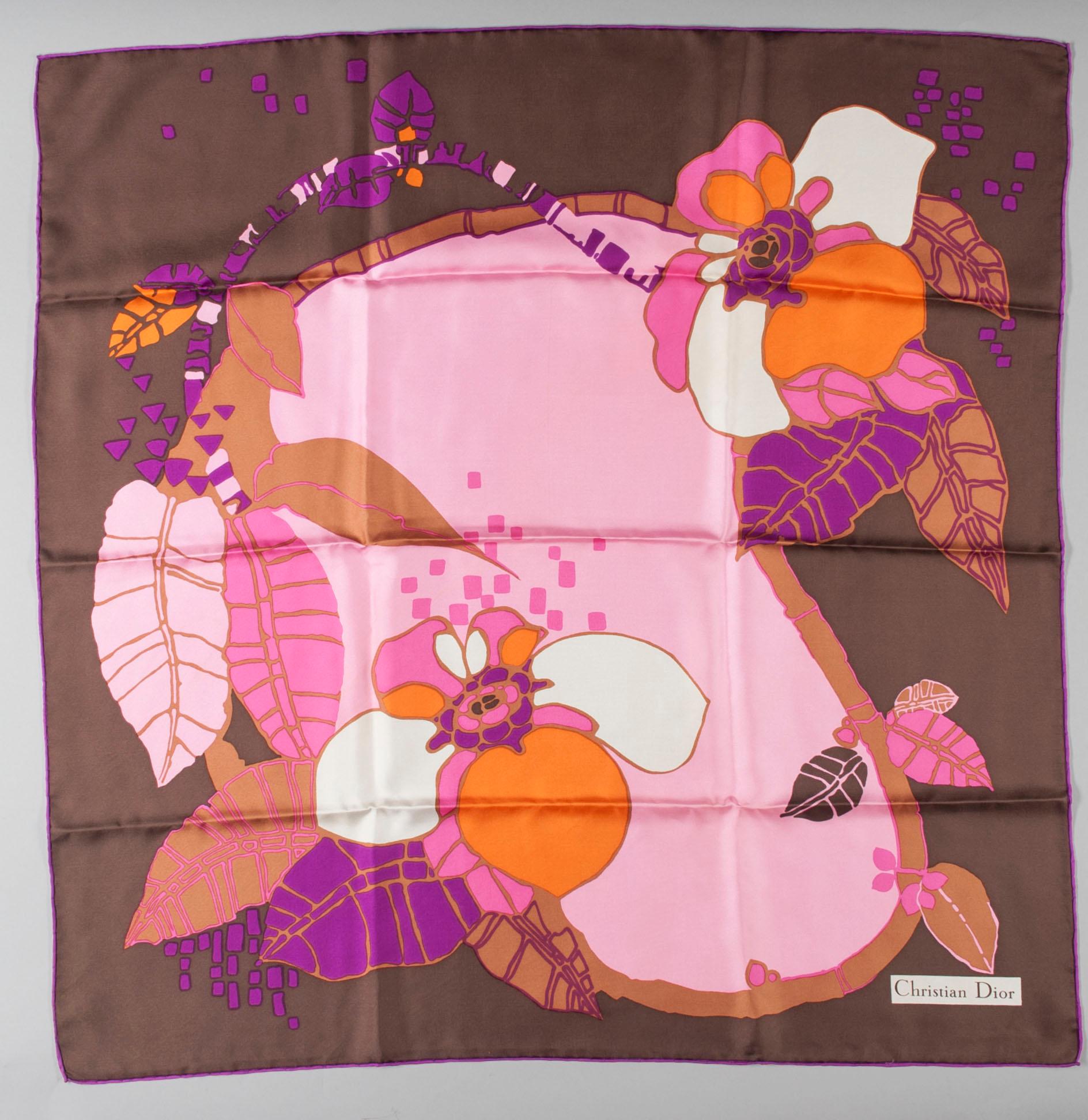 SCARF, Christian Dior.