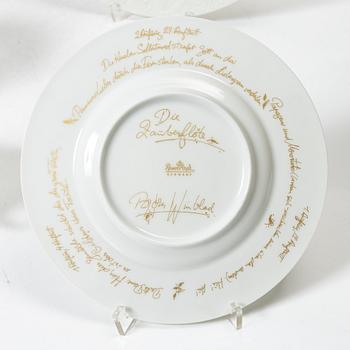 Björn Wiinblad, 19 pieces of a 'Die Zauberflöte' porcelain service, Rosenthal, Germany.