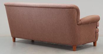 A Josef Frank three seater sofa, Svenskt Tenn, model 568.