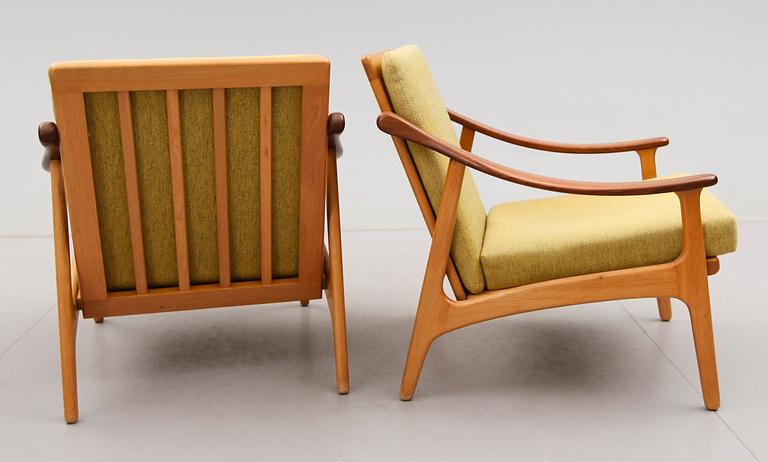 FÅTÖLJER, 1 par, 1900-tales andra hälft.