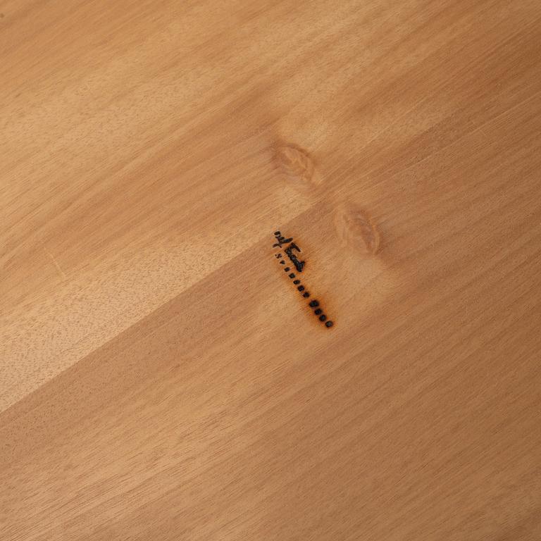 Josef Frank, bord, modell 974, Firma Svenskt Tenn, efter 1985.