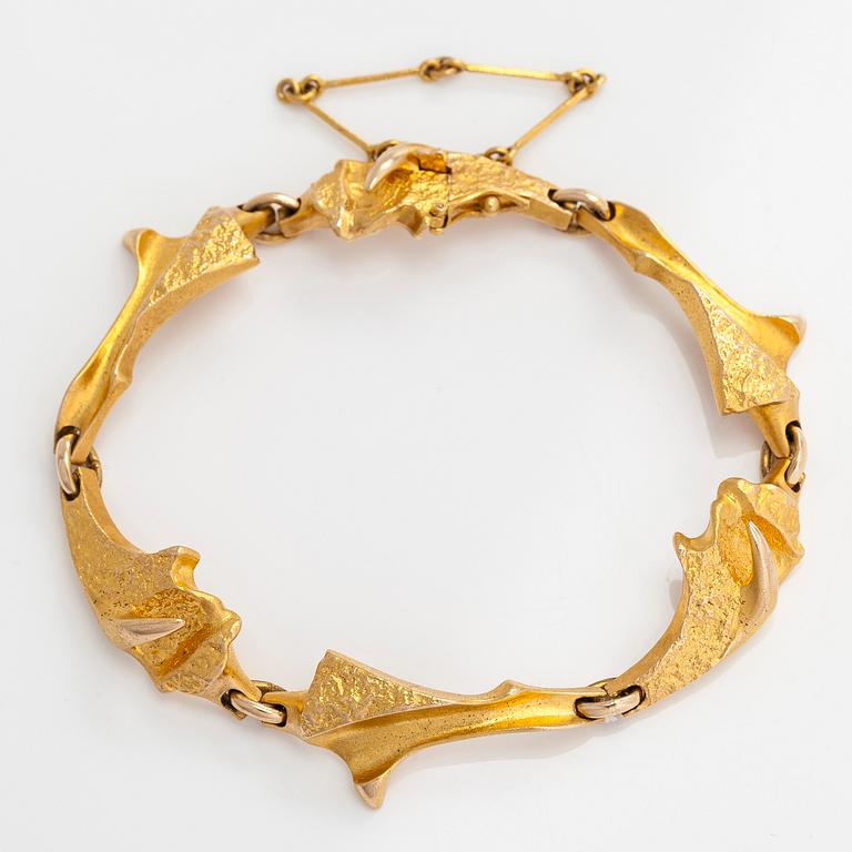 Björn Weckström, a 14K gold  bracelet 'Bali' for Lapponia 1975.