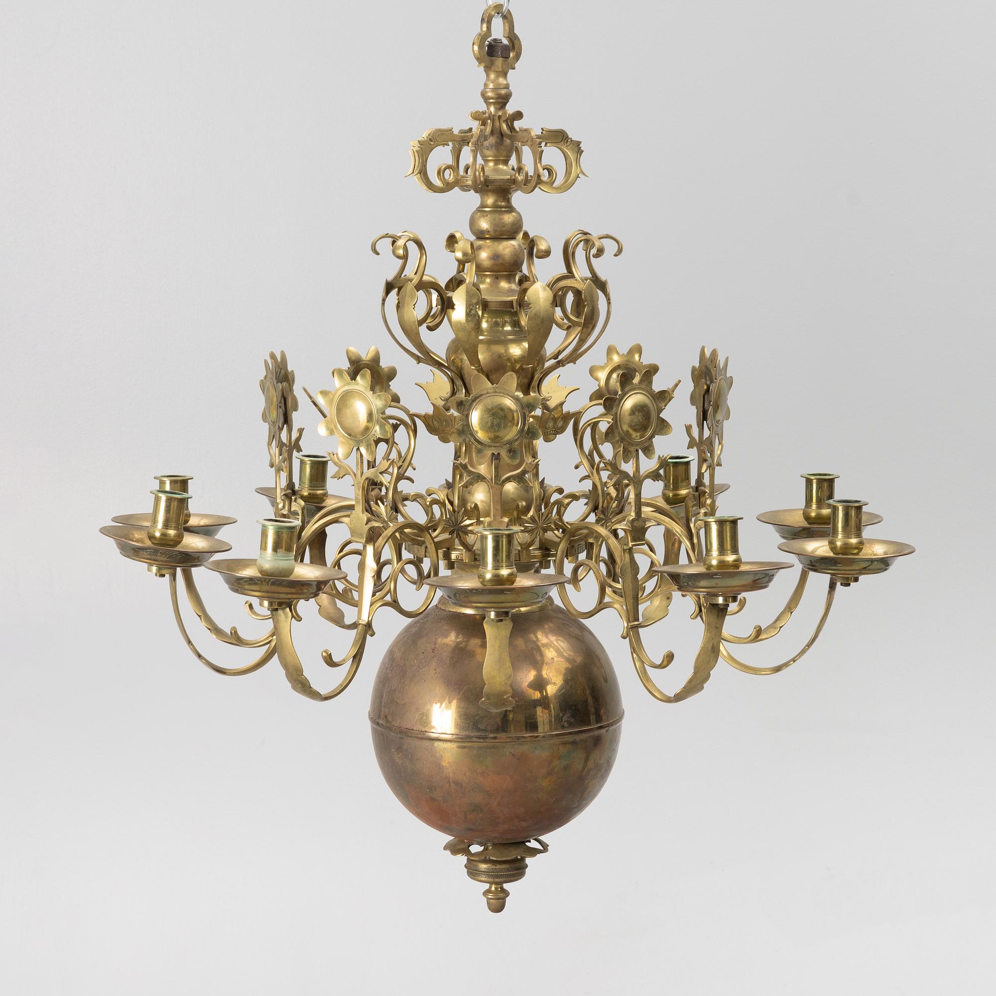 Chandelier, Baroque style, early 20th century.