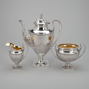 KAFFESERVIS, silver, Suomen Kultaseppä, 1927, invändigt förgylld, vikt 1206 g.
