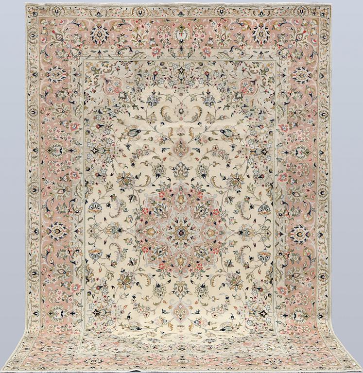 A Keshan carpet, 300 x 200 cm.